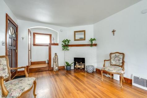 4395 W 171st Street Cleveland OH 44135