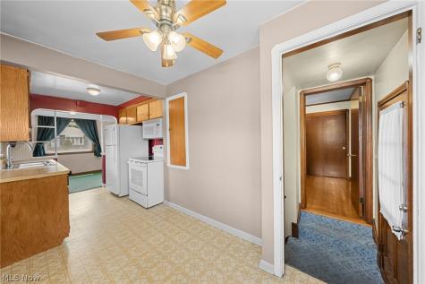 2906 Priscilla Avenue Parma OH 44134