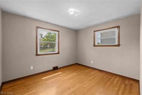 2906 Priscilla Avenue Parma OH 44134
