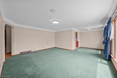2906 Priscilla Avenue Parma OH 44134