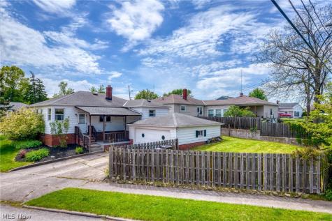 2906 Priscilla Avenue Parma OH 44134