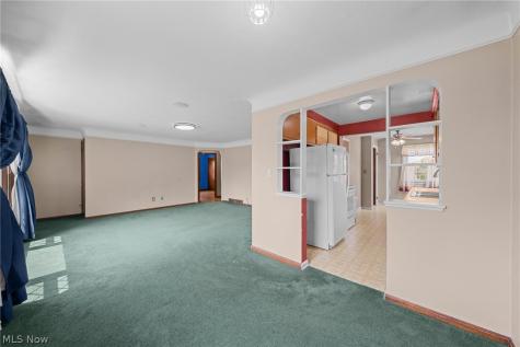 2906 Priscilla Avenue Parma OH 44134