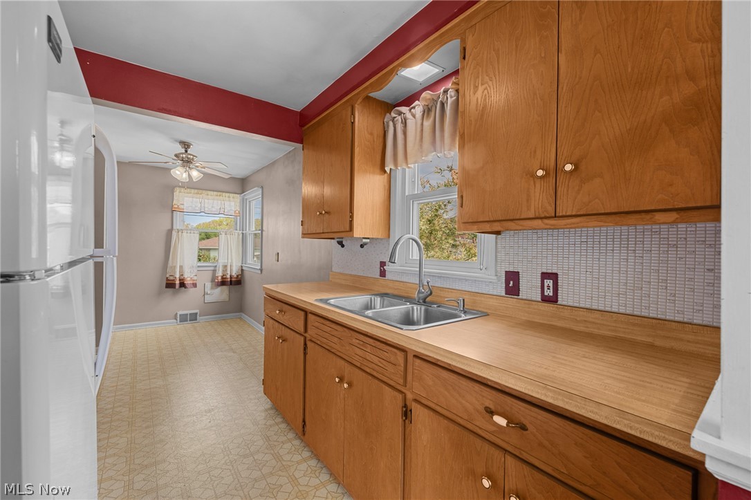 2906 Priscilla Avenue Parma OH 44134