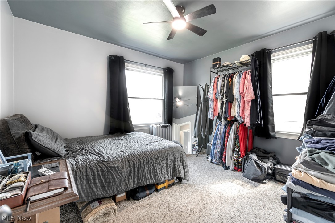 14707 Delaware Avenue Lakewood OH 44107