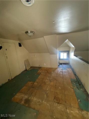 3288 Scranton Road Cleveland OH 44109