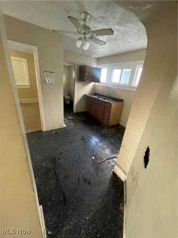 3288 Scranton Road Cleveland OH 44109