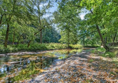 4629 Tiedeman Road Brooklyn OH 44144
