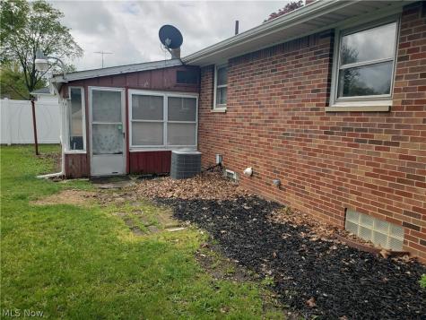 3105 Washington Avenue Lorain OH 44052