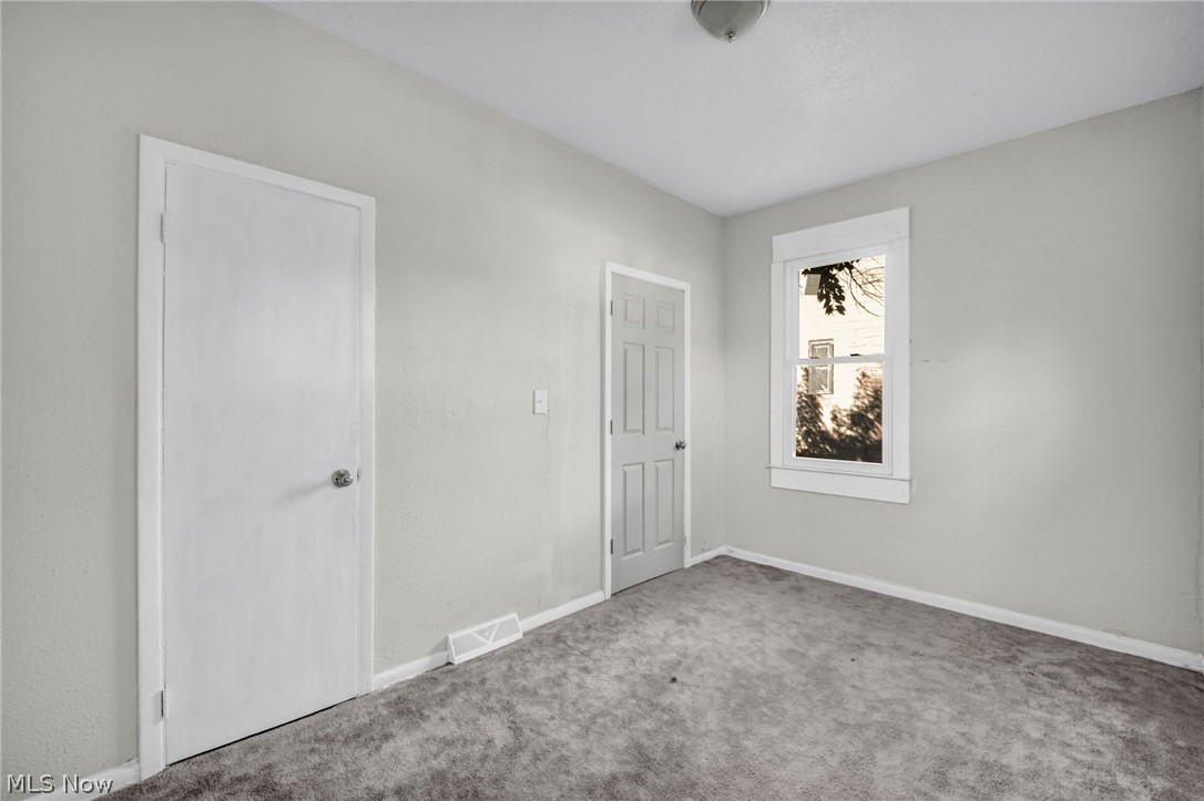 9610 Edmunds Avenue Cleveland OH 44106