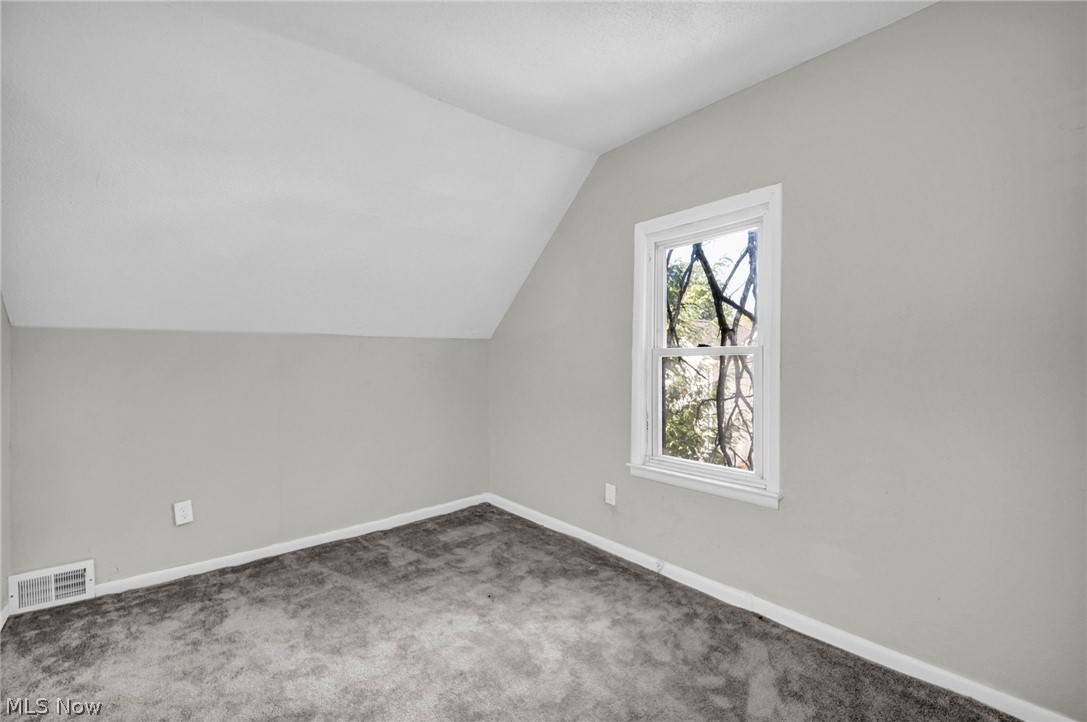 9610 Edmunds Avenue Cleveland OH 44106