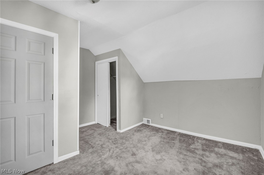 9610 Edmunds Avenue Cleveland OH 44106