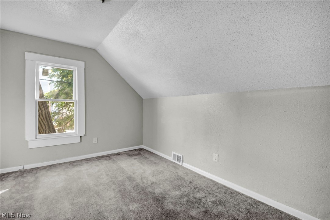 9610 Edmunds Avenue Cleveland OH 44106