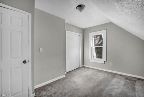 9610 Edmunds Avenue Cleveland OH 44106
