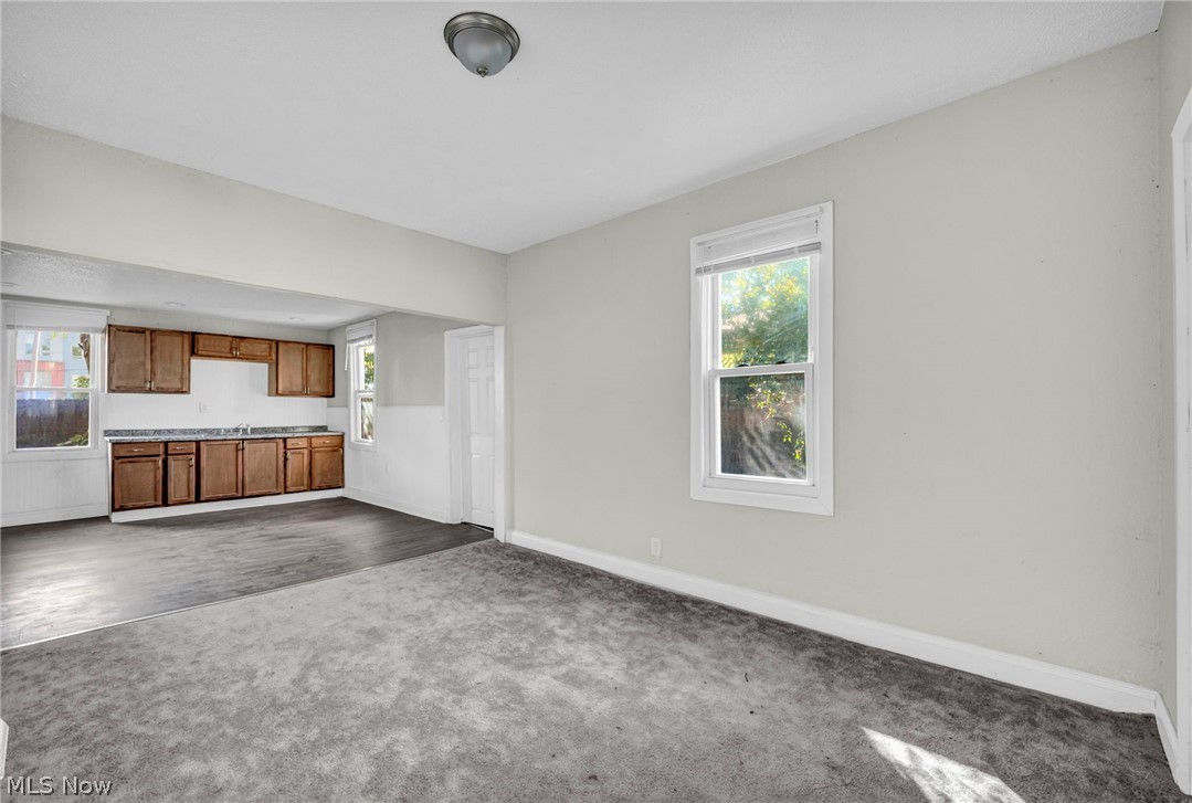 9610 Edmunds Avenue Cleveland OH 44106