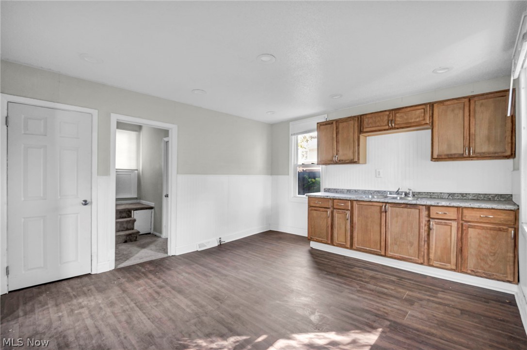 9610 Edmunds Avenue Cleveland OH 44106