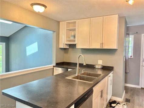 3023 Stockbridge Drive Stow OH 44224