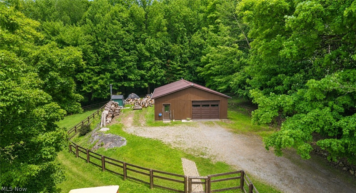 10550 Vaughn Road Mantua OH 44255