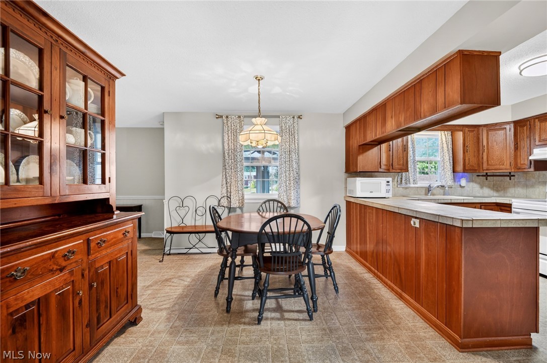 2379 Tanglewood Drive Salem OH 44460