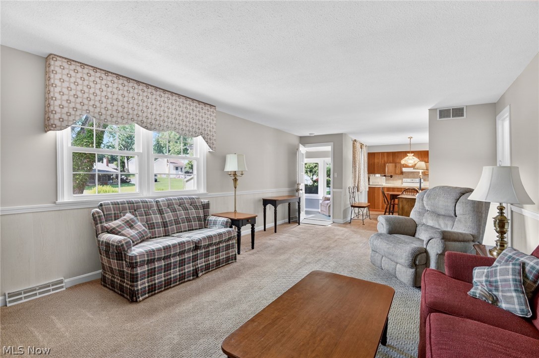 2379 Tanglewood Drive Salem OH 44460
