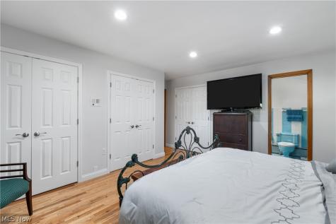 37523 Arlington Drive Willoughby OH 44094