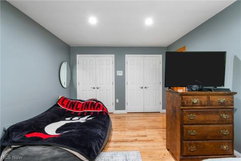 37523 Arlington Drive Willoughby OH 44094