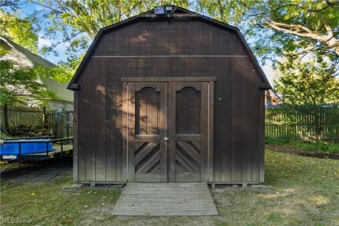 37523 Arlington Drive Willoughby OH 44094