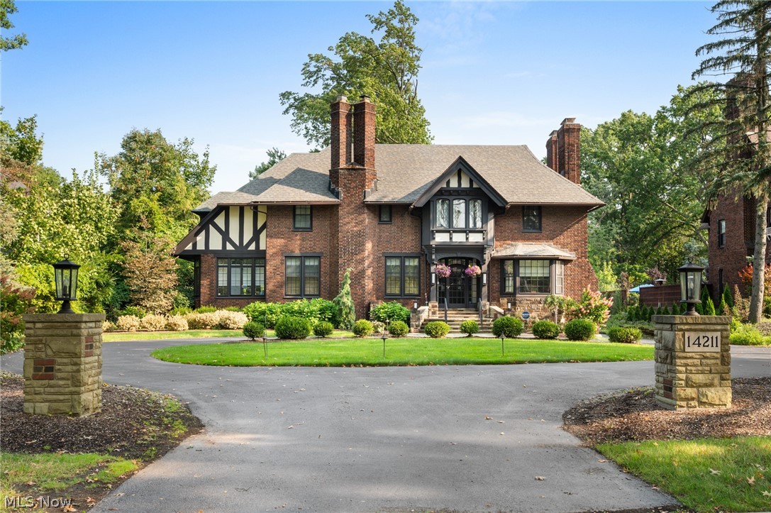 14211 Larchmere Boulevard Shaker Heights OH 44120
