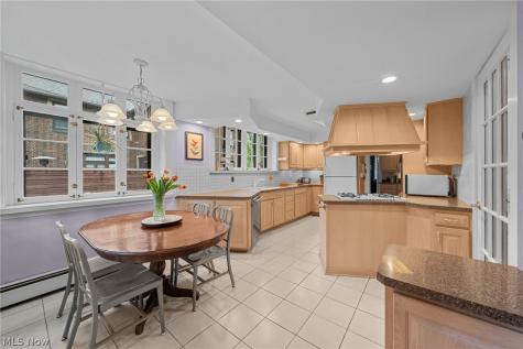 14211 Larchmere Boulevard Shaker Heights OH 44120