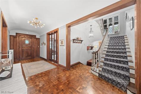 14211 Larchmere Boulevard Shaker Heights OH 44120