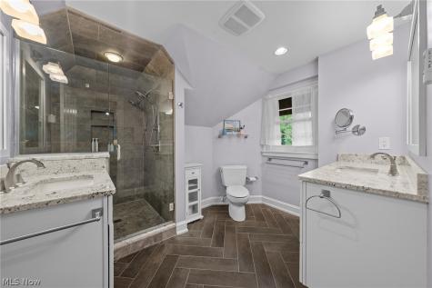 14211 Larchmere Boulevard Shaker Heights OH 44120