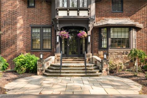14211 Larchmere Boulevard Shaker Heights OH 44120