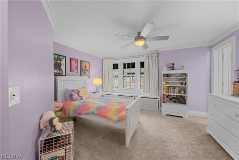 14211 Larchmere Boulevard Shaker Heights OH 44120