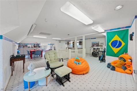 14211 Larchmere Boulevard Shaker Heights OH 44120