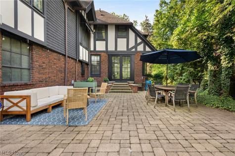 14211 Larchmere Boulevard Shaker Heights OH 44120