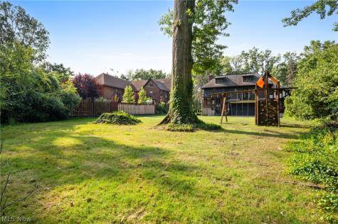 14211 Larchmere Boulevard Shaker Heights OH 44120