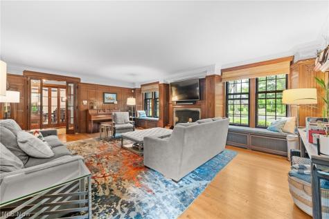 14211 Larchmere Boulevard Shaker Heights OH 44120