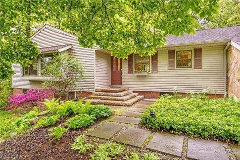 4587 Ranchwood Road Akron OH 44333