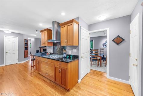 4587 Ranchwood Road Akron OH 44333
