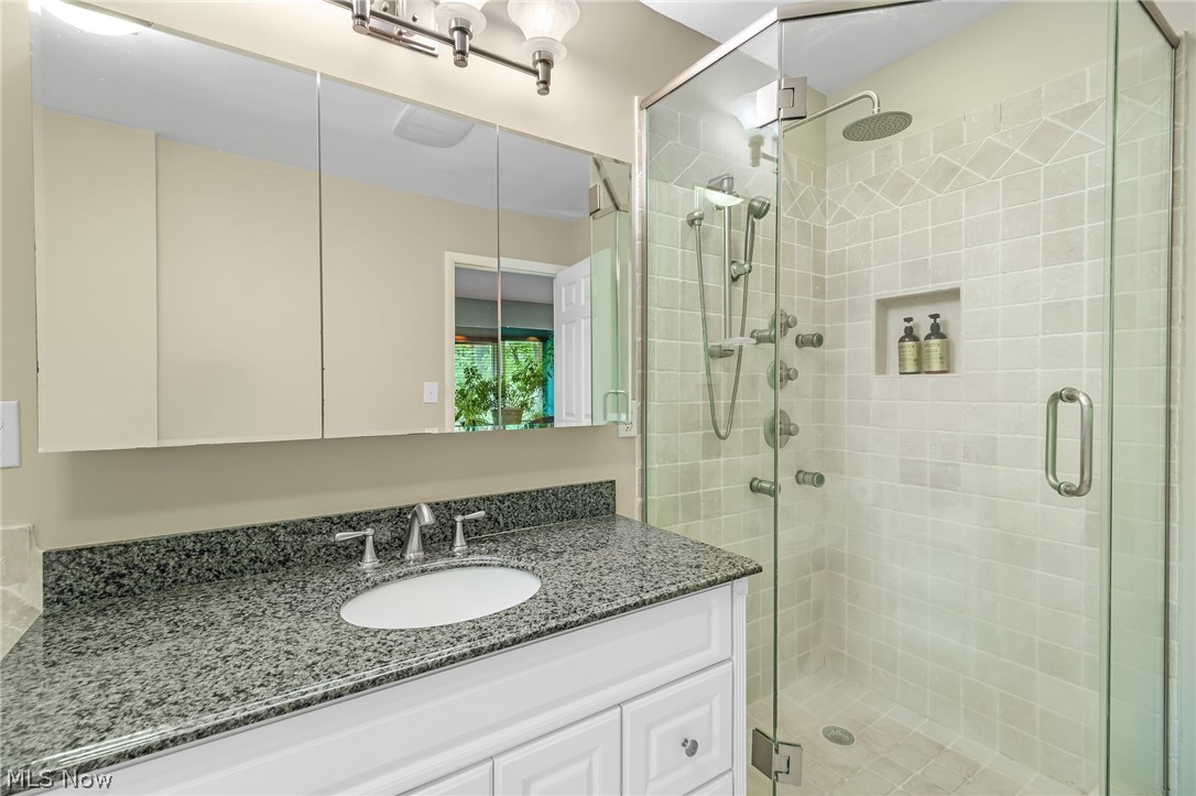 4587 Ranchwood Road Akron OH 44333