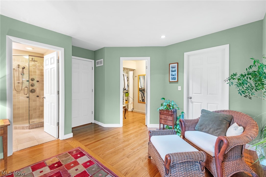4587 Ranchwood Road Akron OH 44333