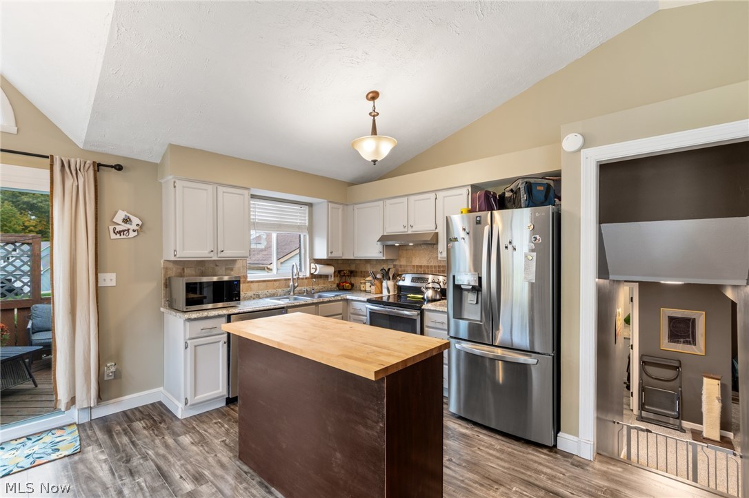 237 Jasper Lane Medina OH 44256