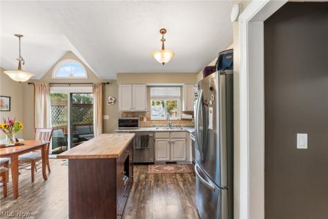 237 Jasper Lane Medina OH 44256