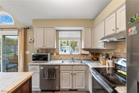 237 Jasper Lane Medina OH 44256
