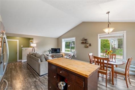 237 Jasper Lane Medina OH 44256