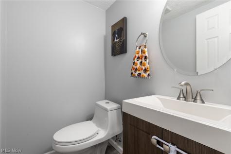 237 Jasper Lane Medina OH 44256