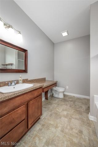 171 Boulder Boulevard Peninsula OH 44264