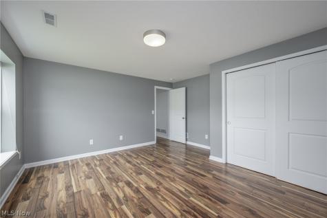 171 Boulder Boulevard Peninsula OH 44264