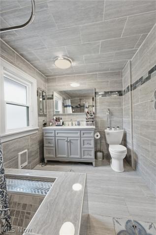 416 18th Street NW Canton OH 44703