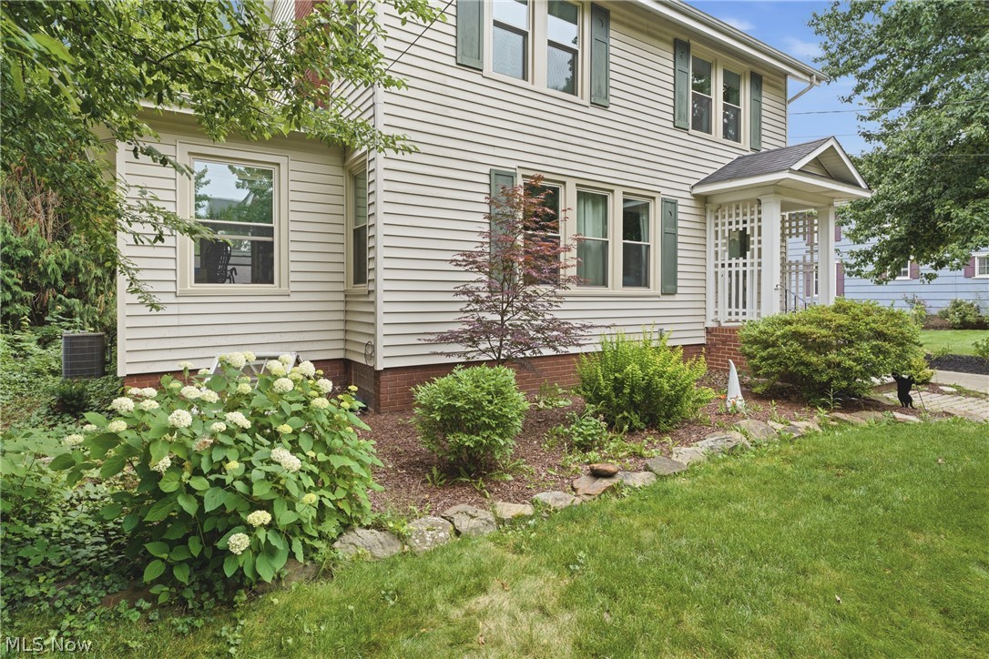 416 18th Street NW Canton OH 44703