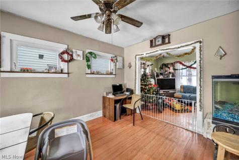 3056 W 104th Street Cleveland OH 44111